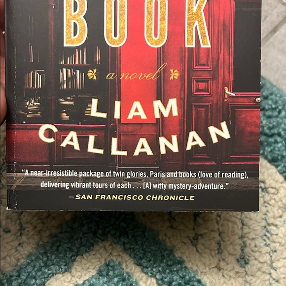 Paris by the Book Novel - Picture 3 of 7